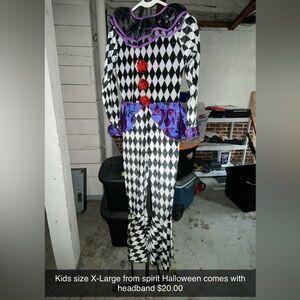 Kids Halloween clown costume from spirit halloween